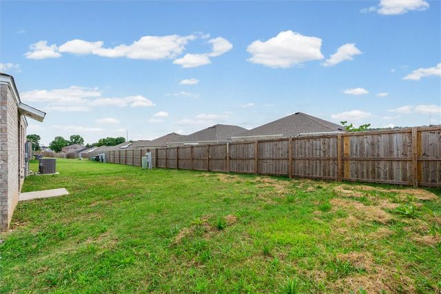 5546 Sugarloaf Avenue, Springdale, AR 72764