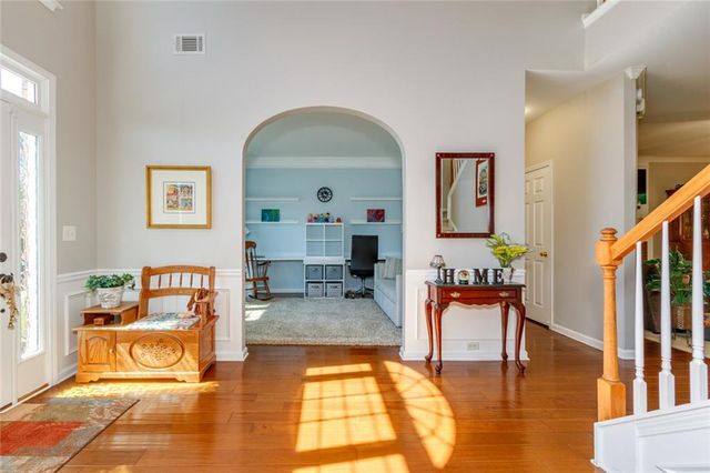 320 Hillside Manor Drive, Sugar Hill, GA 30518