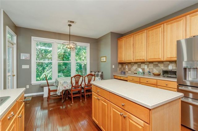 320 Hillside Manor Drive, Sugar Hill, GA 30518