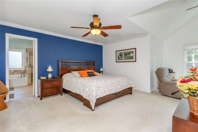 320 Hillside Manor Drive, Sugar Hill, GA 30518