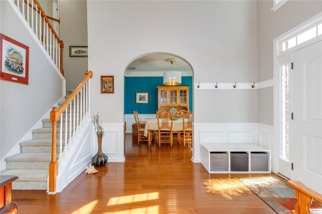 320 Hillside Manor Drive, Sugar Hill, GA 30518