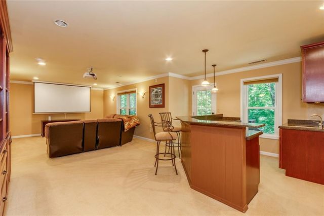 320 Hillside Manor Drive, Sugar Hill, GA 30518