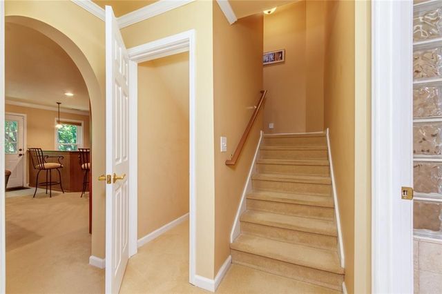 320 Hillside Manor Drive, Sugar Hill, GA 30518