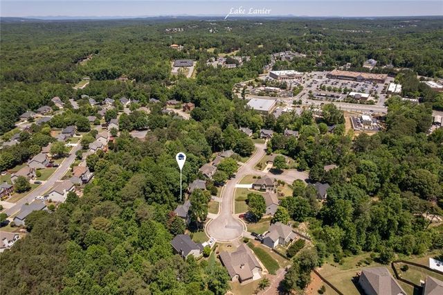 320 Hillside Manor Drive, Sugar Hill, GA 30518