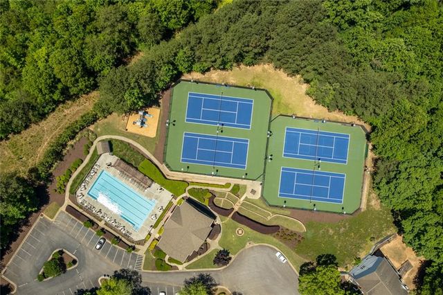 320 Hillside Manor Drive, Sugar Hill, GA 30518
