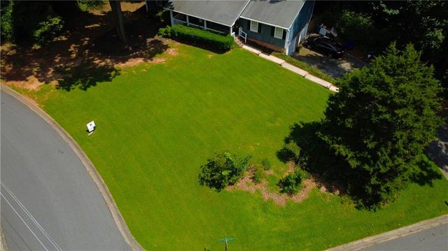990 Hickory View Court NW, Marietta, GA 30064
