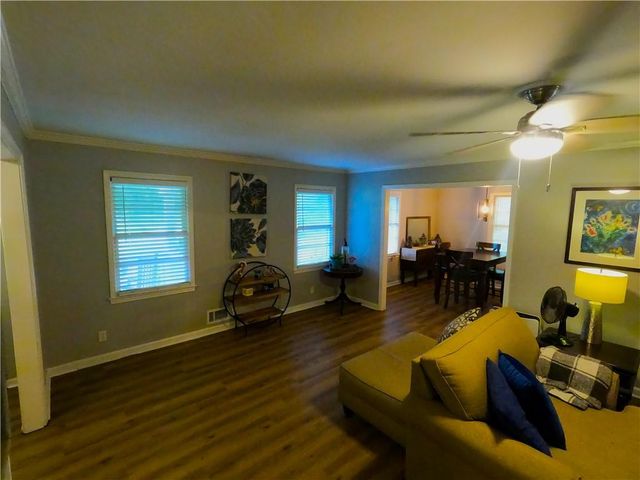 990 Hickory View Court NW, Marietta, GA 30064