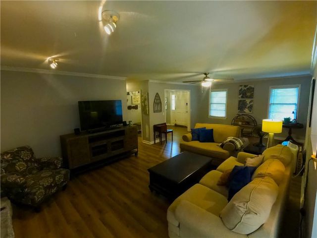 990 Hickory View Court NW, Marietta, GA 30064