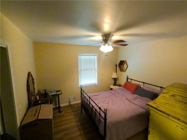990 Hickory View Court NW, Marietta, GA 30064