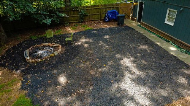 990 Hickory View Court NW, Marietta, GA 30064