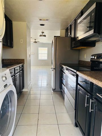 28 LAS PALMAS WAY, Kissimmee, FL 34743