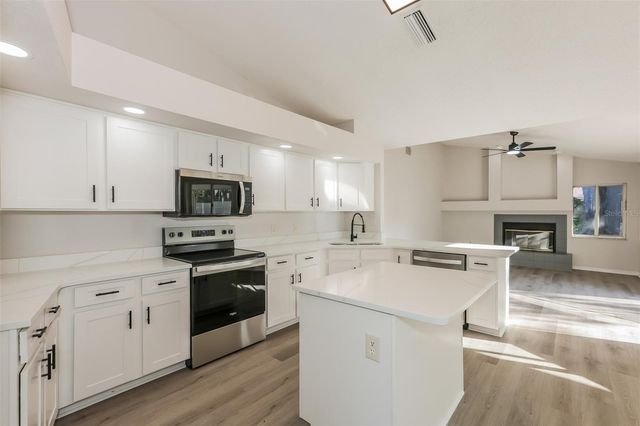 2624 BRIDLE DRIVE, Plant City, FL 33566