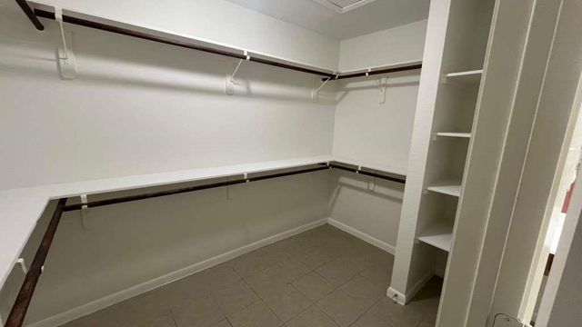 10555 Turtlewood Court 201, Houston, TX 77072