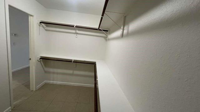 10555 Turtlewood Court 201, Houston, TX 77072