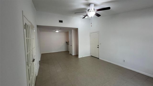 10555 Turtlewood Court 201, Houston, TX 77072