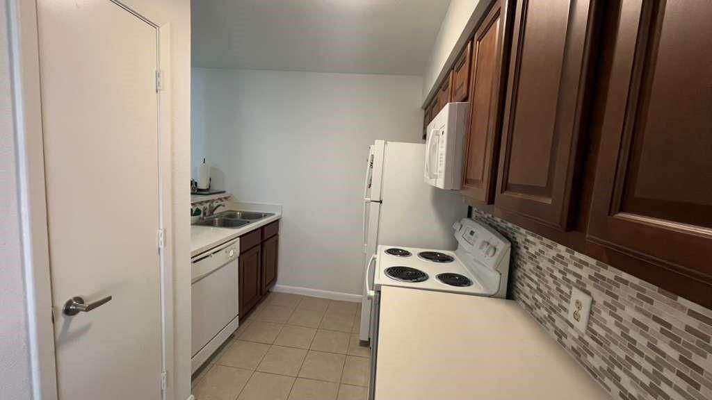 10555 Turtlewood Court 201, Houston, TX 77072