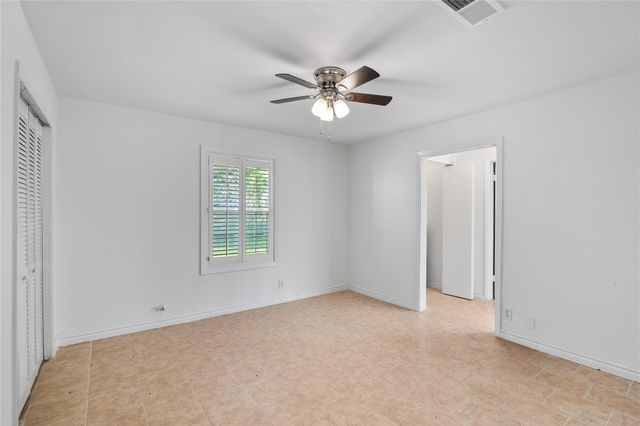 36622 Tompkins Road, Hempstead, TX 77445