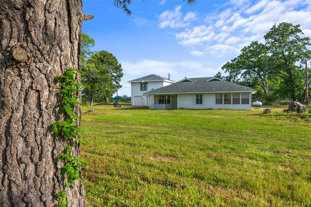 36622 Tompkins Road, Hempstead, TX 77445