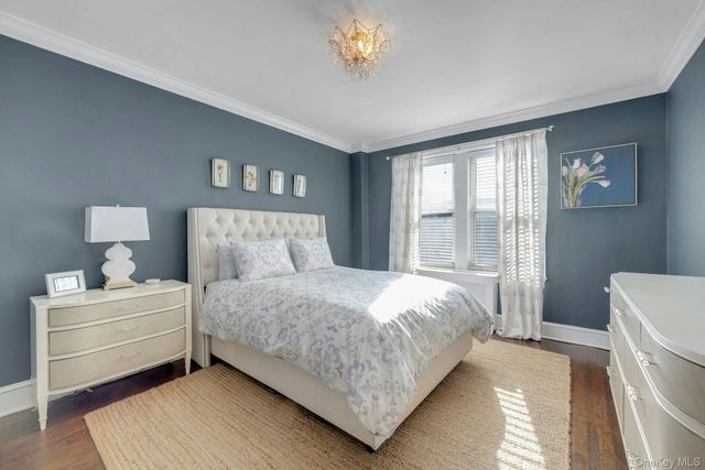 280 Bronxville Road 3W, Bronxville, NY 10708