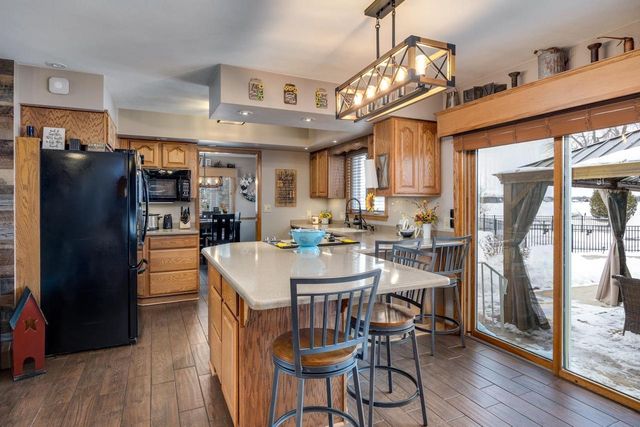 2414 W Avalon Road, Janesville, WI 53546