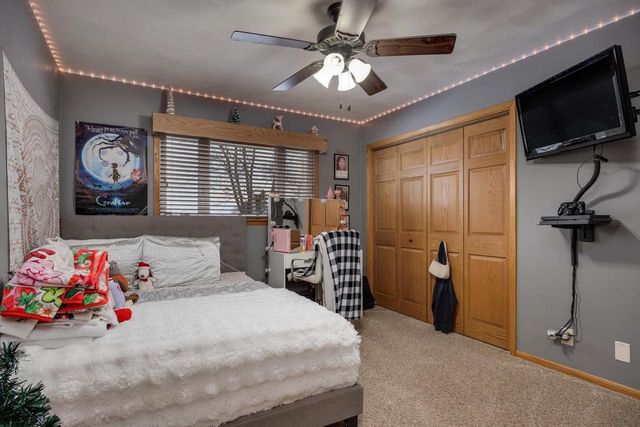 2414 W Avalon Road, Janesville, WI 53546