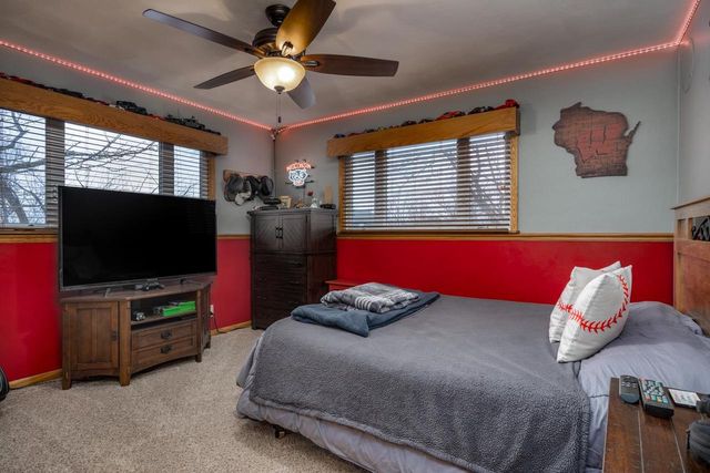 2414 W Avalon Road, Janesville, WI 53546