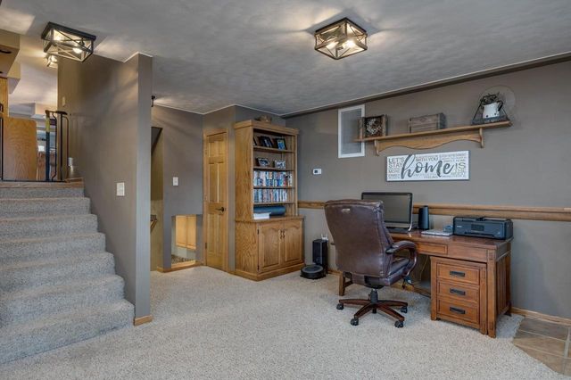 2414 W Avalon Road, Janesville, WI 53546