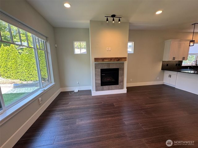 418 20th Avenue, Seattle, WA 98122
