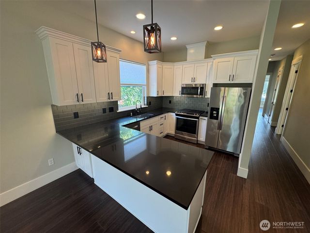 418 20th Avenue, Seattle, WA 98122