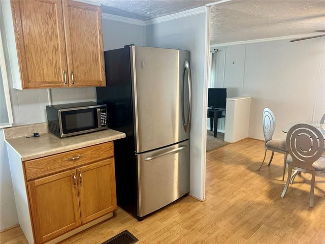 7901 N 40TH AVENUE N 21, St Petersburg, FL 33709