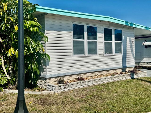 7901 N 40TH AVENUE N 21, St Petersburg, FL 33709