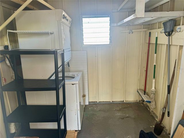 7901 N 40TH AVENUE N 21, St Petersburg, FL 33709