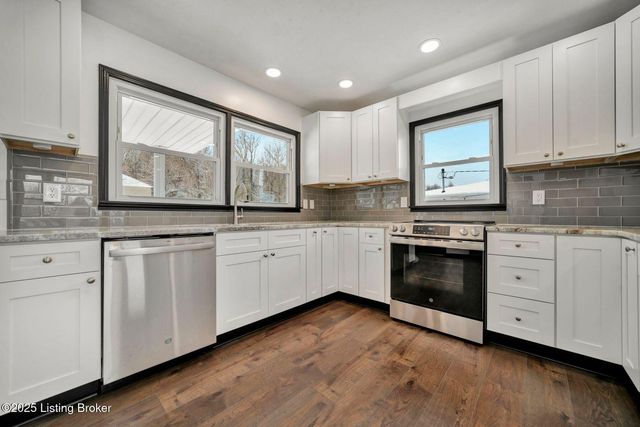 2753 Coral Ridge Rd, Brooks, KY 40109