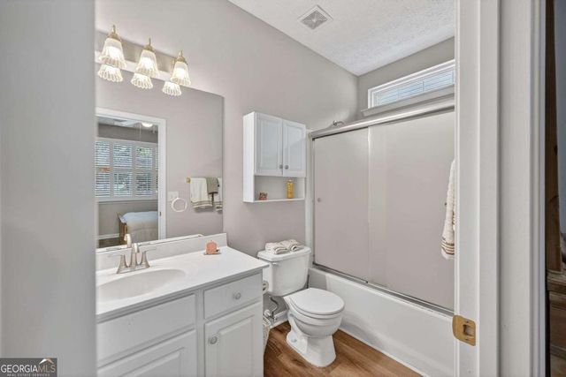 111 W Oaks Court, Woodstock, GA 30188