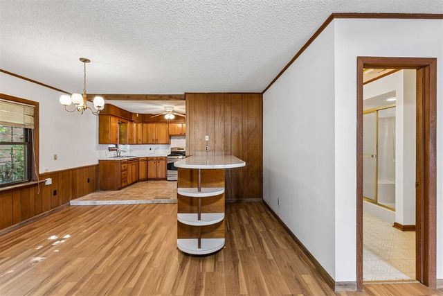 2717 SW 64th Street, Oklahoma City, OK 73159