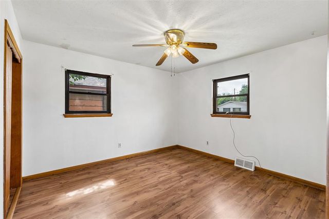 2717 SW 64th Street, Oklahoma City, OK 73159