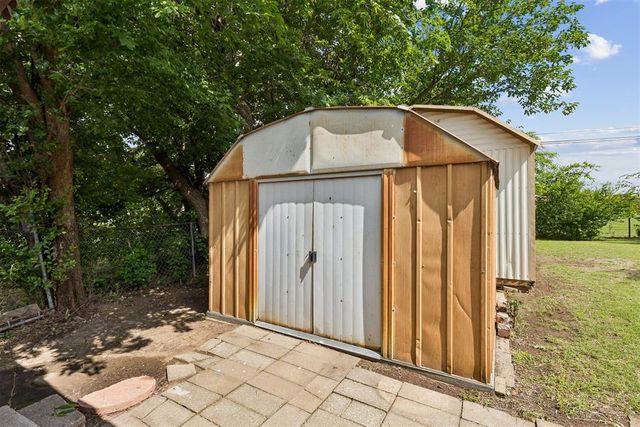 2717 SW 64th Street, Oklahoma City, OK 73159