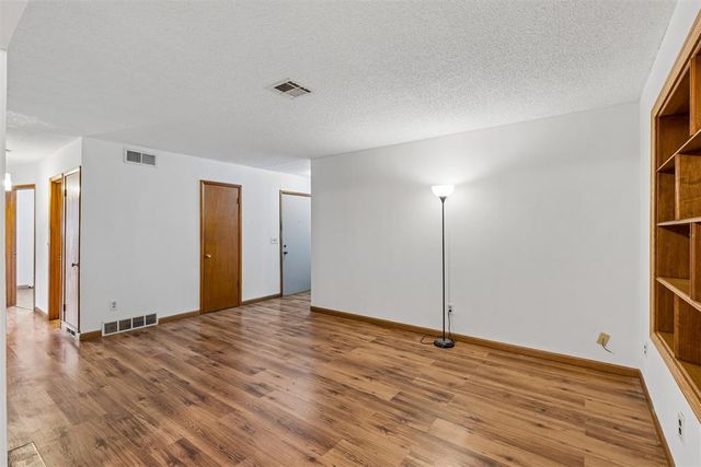 2717 SW 64th Street, Oklahoma City, OK 73159