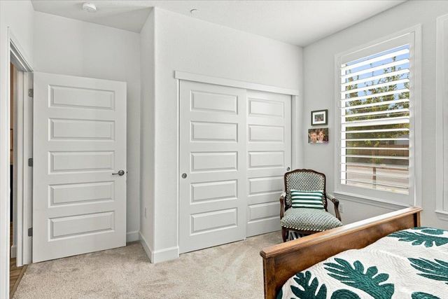 8289 Evans Tree Dr, Roseville, CA 95747