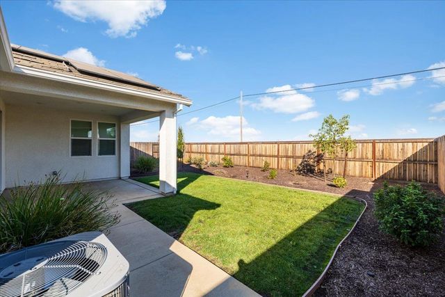 8289 Evans Tree Dr, Roseville, CA 95747