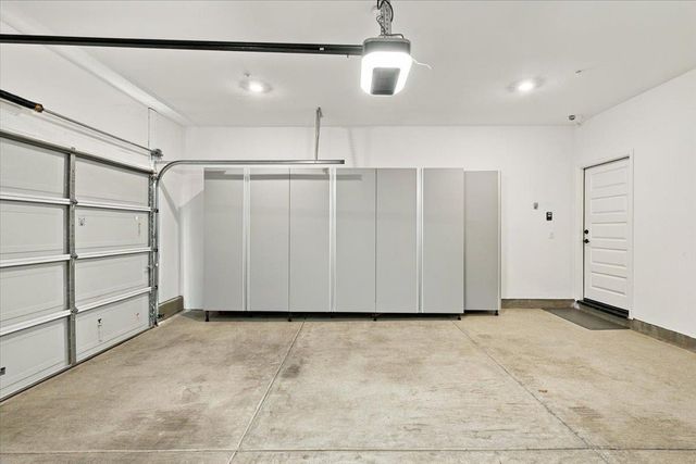 8289 Evans Tree Dr, Roseville, CA 95747