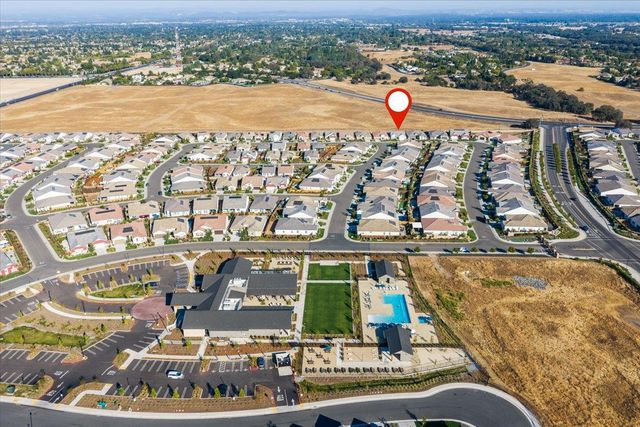 8289 Evans Tree Dr, Roseville, CA 95747