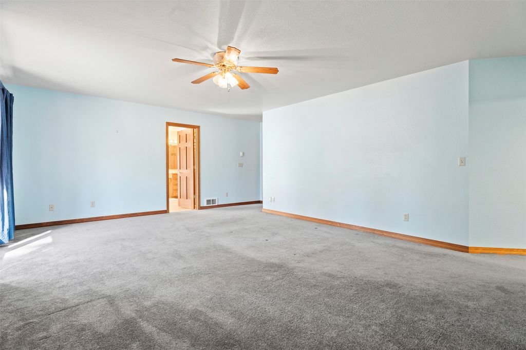 912 Weber Butte Trail, Corvallis, MT 59828 photo 18