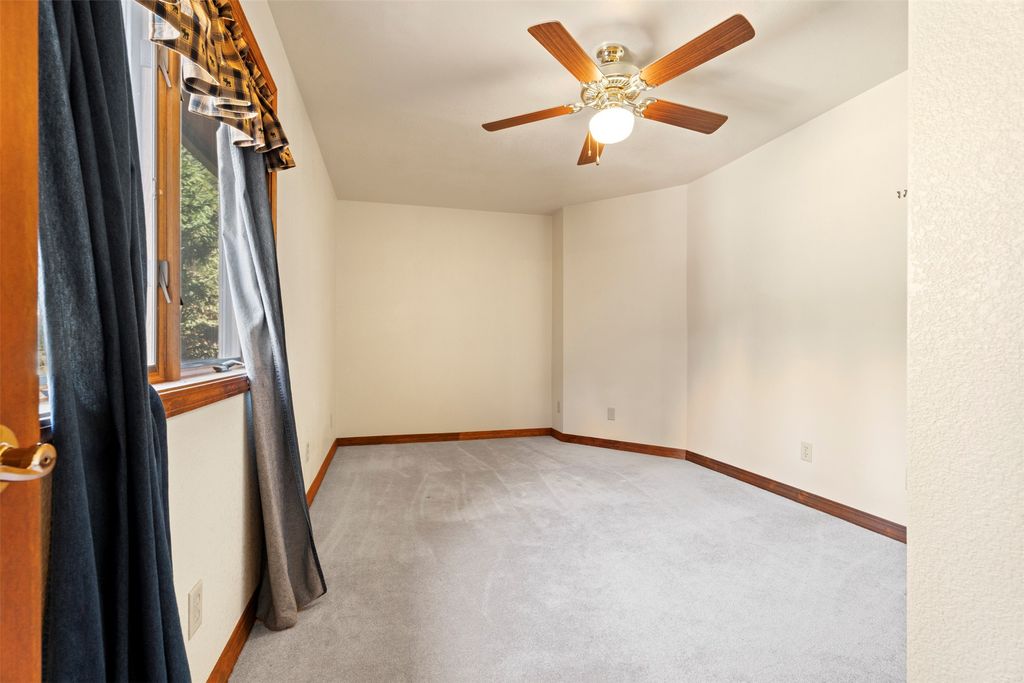 912 Weber Butte Trail, Corvallis, MT 59828 photo 26