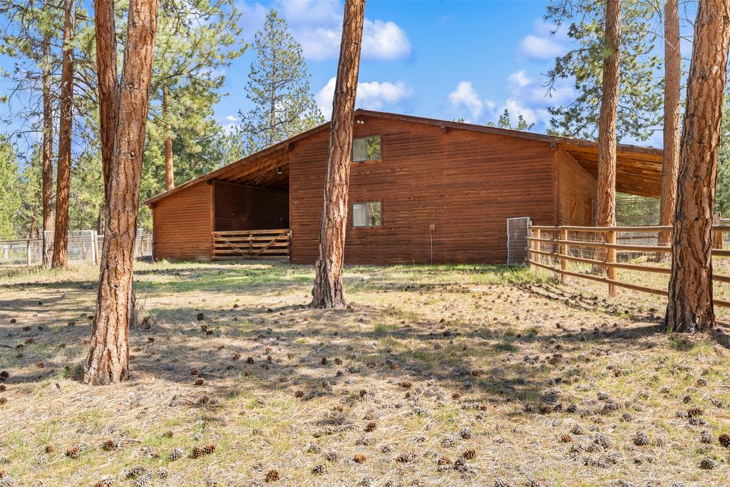 912 Weber Butte Trail, Corvallis, MT 59828 photo 43