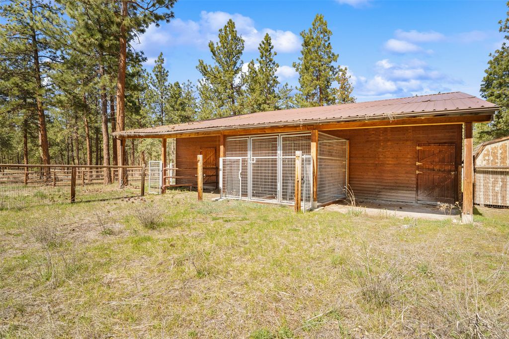 912 Weber Butte Trail, Corvallis, MT 59828 photo 44