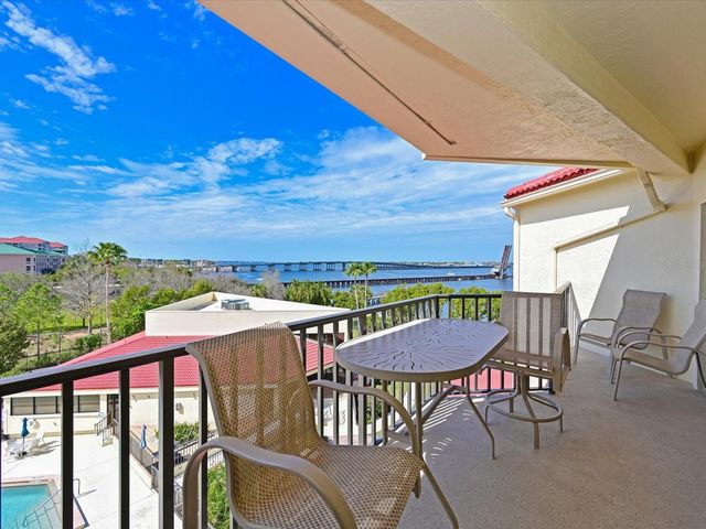 204 3RD STREET W 405, Bradenton, FL 34205