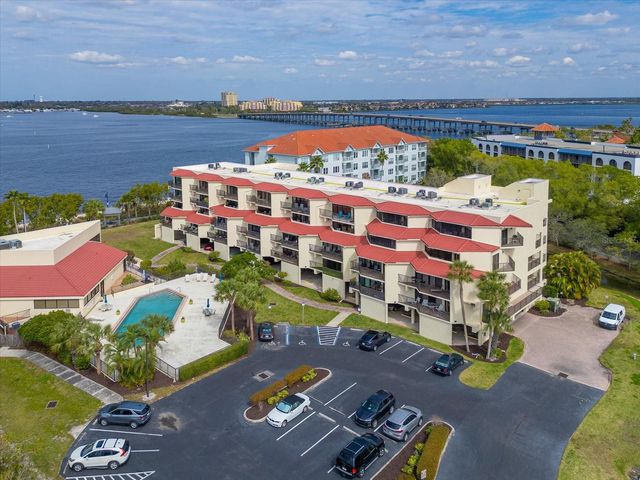 204 3RD STREET W 405, Bradenton, FL 34205