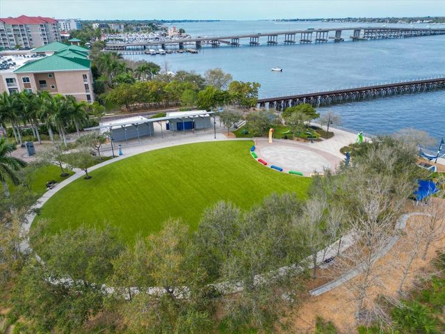 204 3RD STREET W 405, Bradenton, FL 34205