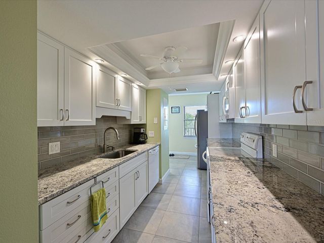 204 3RD STREET W 405, Bradenton, FL 34205